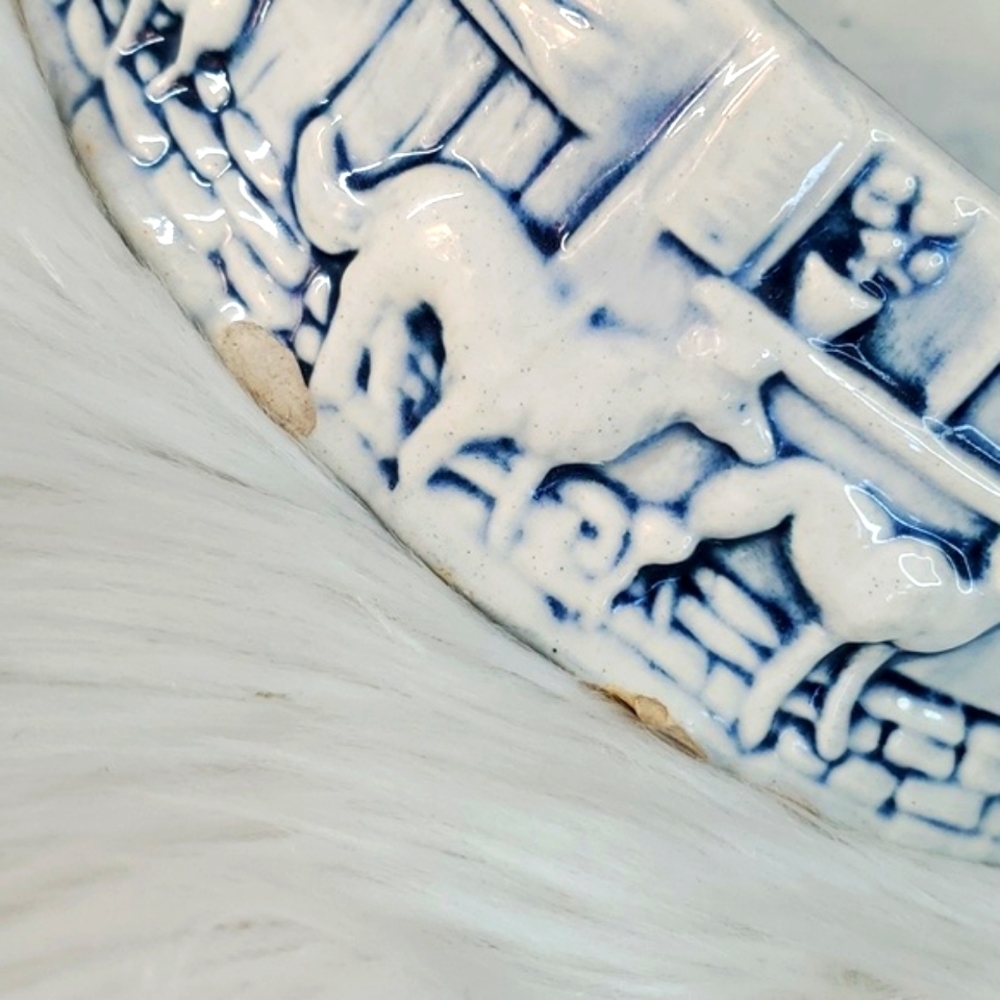 Vintage 90s Ceramic Handpainted Molded Textured 3D Signed Animal Pet Food Dish - Picture 10 of 17